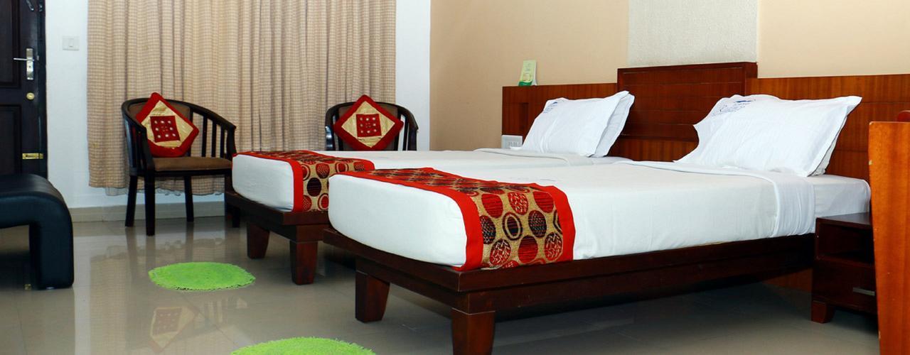 Hotel Soorya Regency Malappuram Buitenkant foto